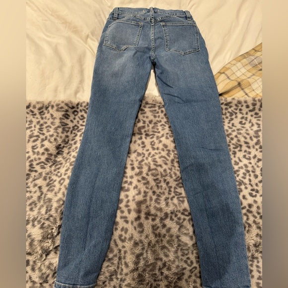 Free People high waisted skinny jeans. - Picture 2 of 3